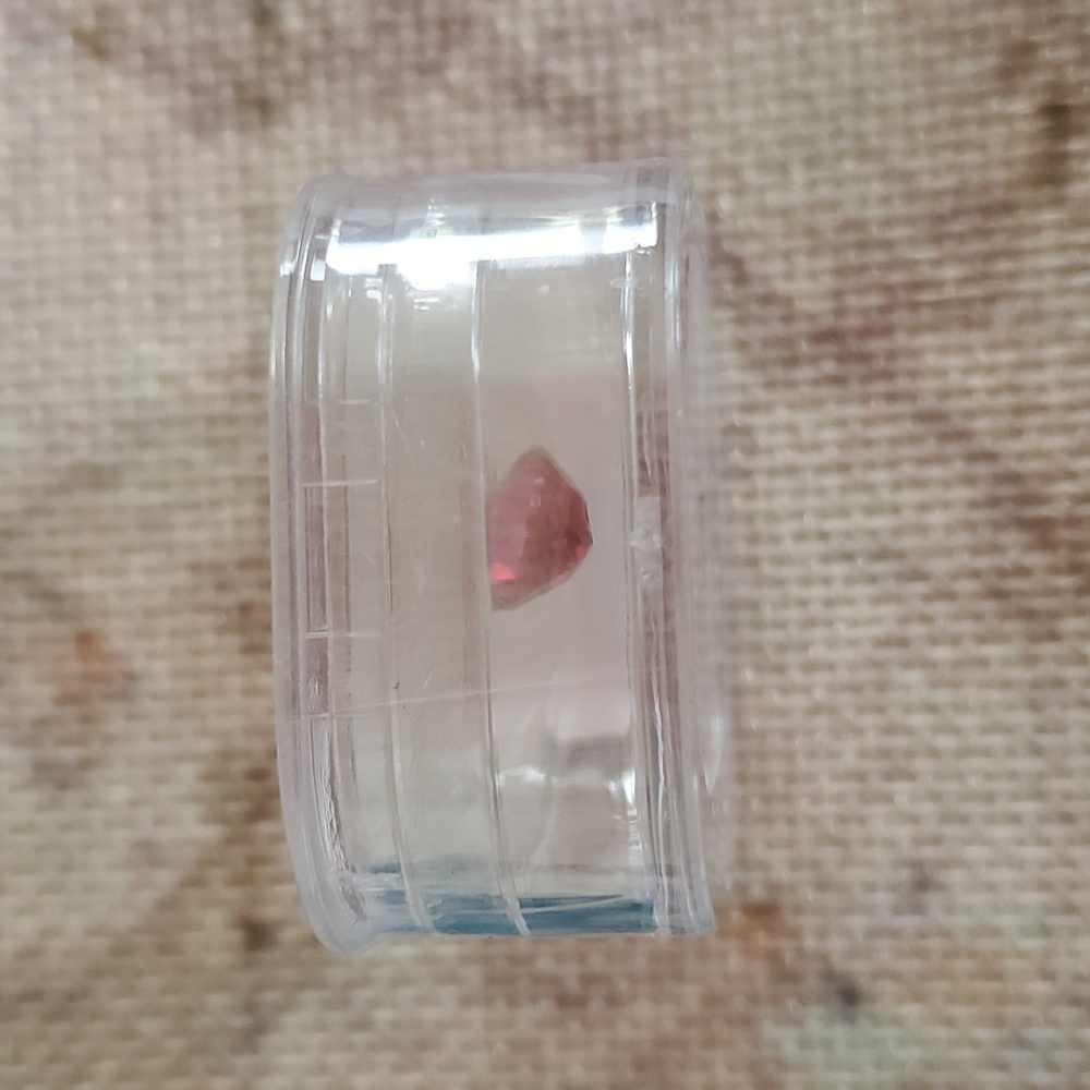 Round Brazilian Peony Topaz - Picture 11 of 15